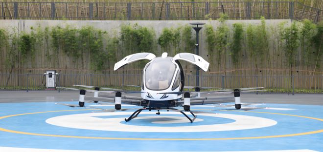 界级中轴线”承包你所有“未来想象”！AG真人国际未来是什么样？这条“世(图8)