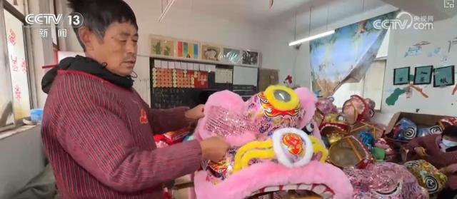 齐头并进 新品添巧思催热“年经济”新热力AG真人登录“创意+科技”“传统+新潮”(图21)